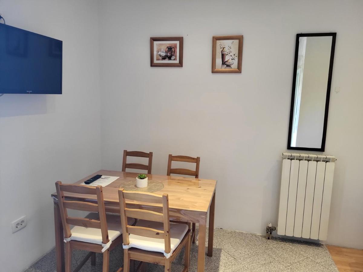 Apartmaji Tim * Izola