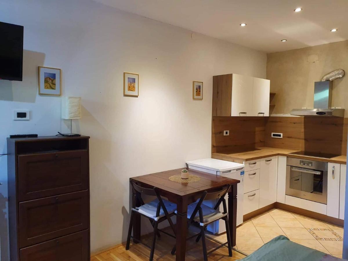 Apartmaji Tim *