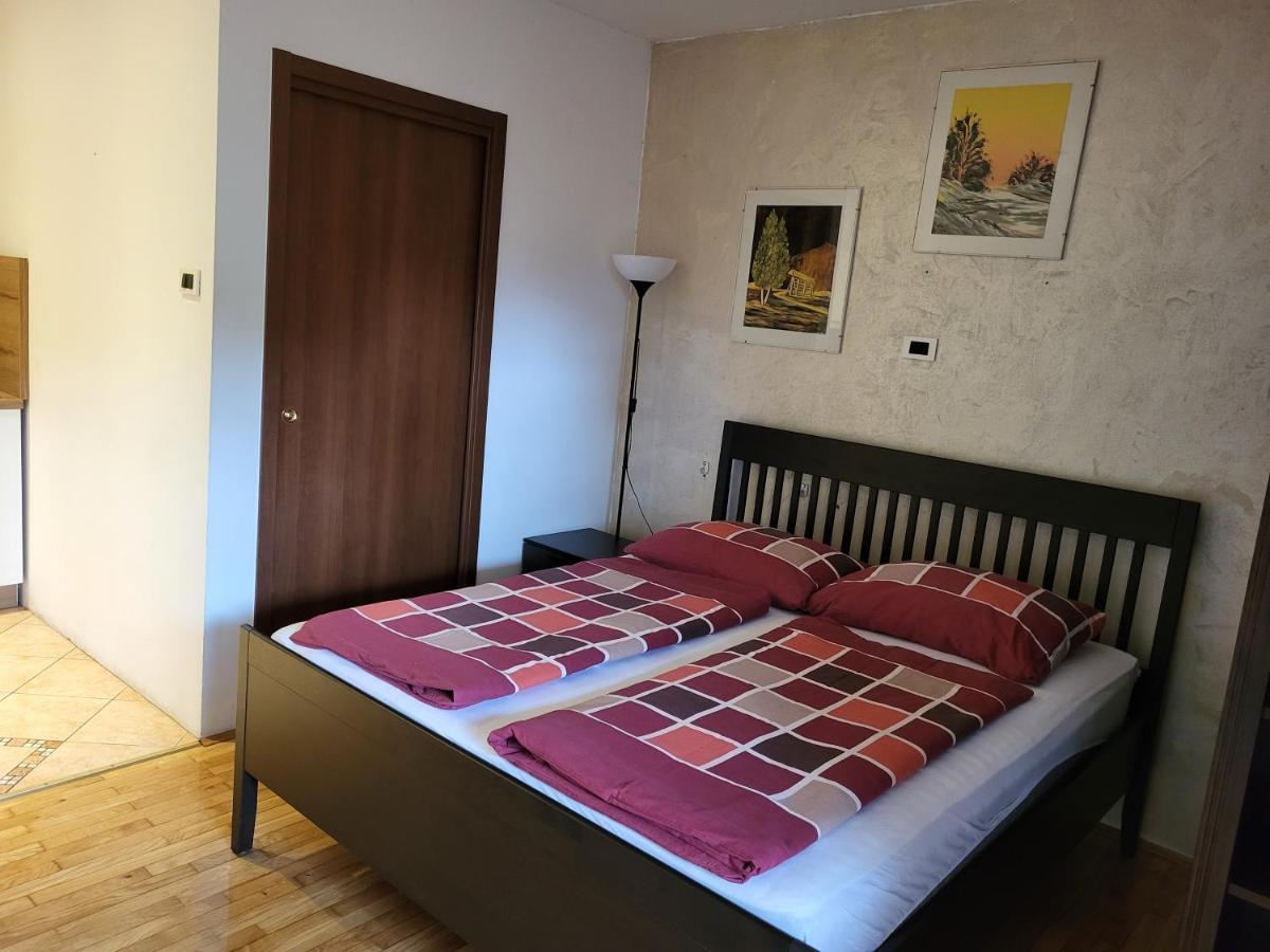 Apartmaji Tim Izola